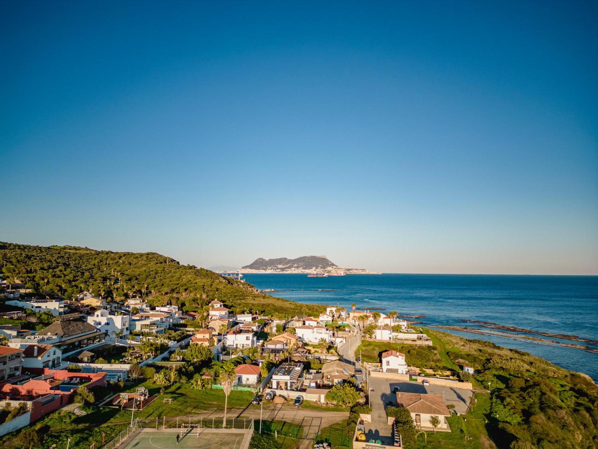 Increible Villa De Madera Con Vistas Al Mar Algeciras Bagian luar foto
